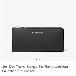 Michael Kors zip wallet 