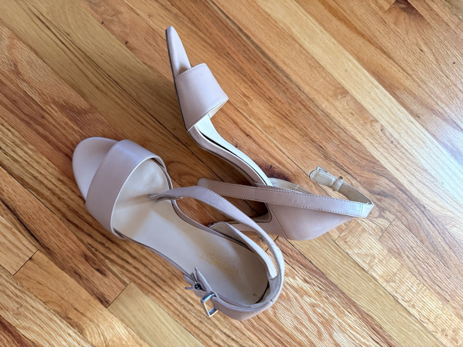 Nude heels, size 9