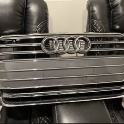 Audi A4 2017 Grille 