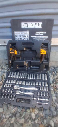 DeWalt 1/4" & 3/8" Drive Tool Socket Set