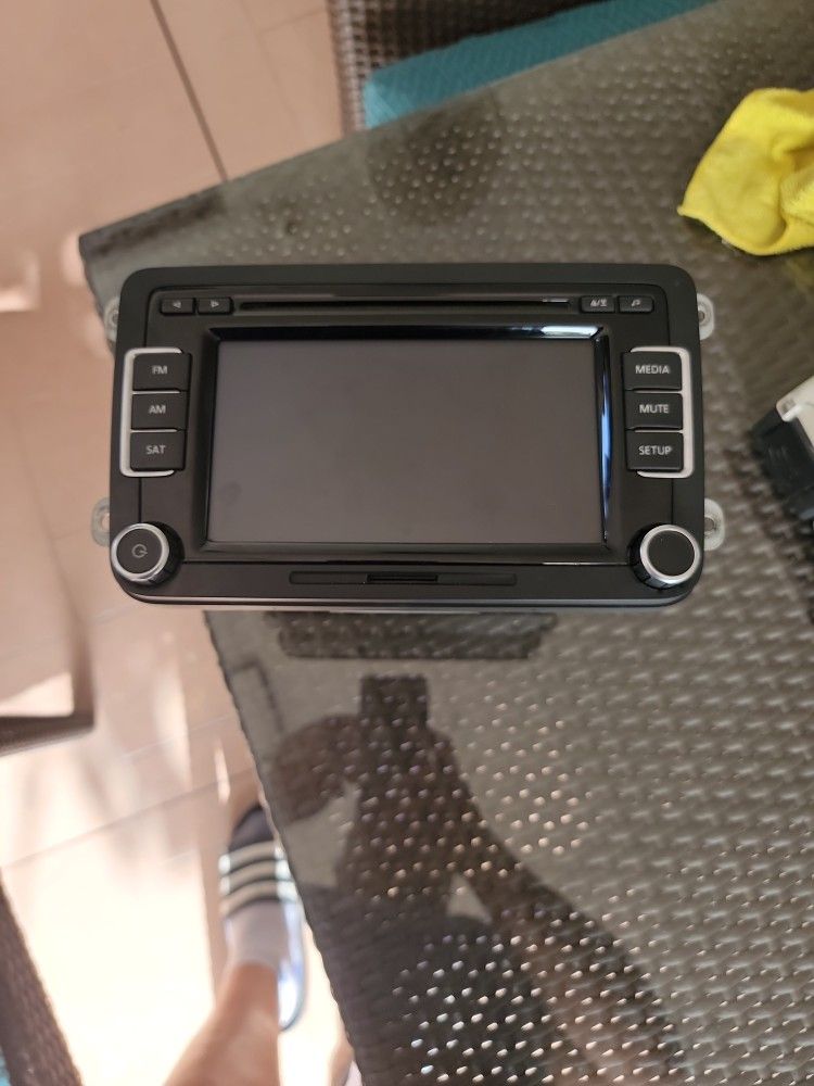 2007 vw passat radio