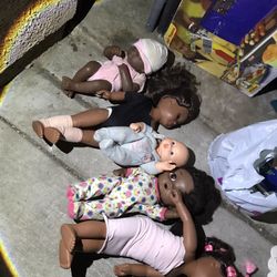 One Adopted Baby Among 4 Siblings Dolls