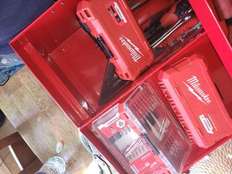 Milwaukee power/hand tools