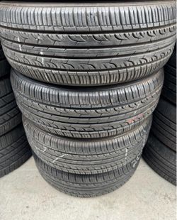 Vendo set de llantas 235/55r19 Yokohama en perfectas condiciones de Vida