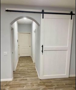 Barndoor Sale‼️$995‼️