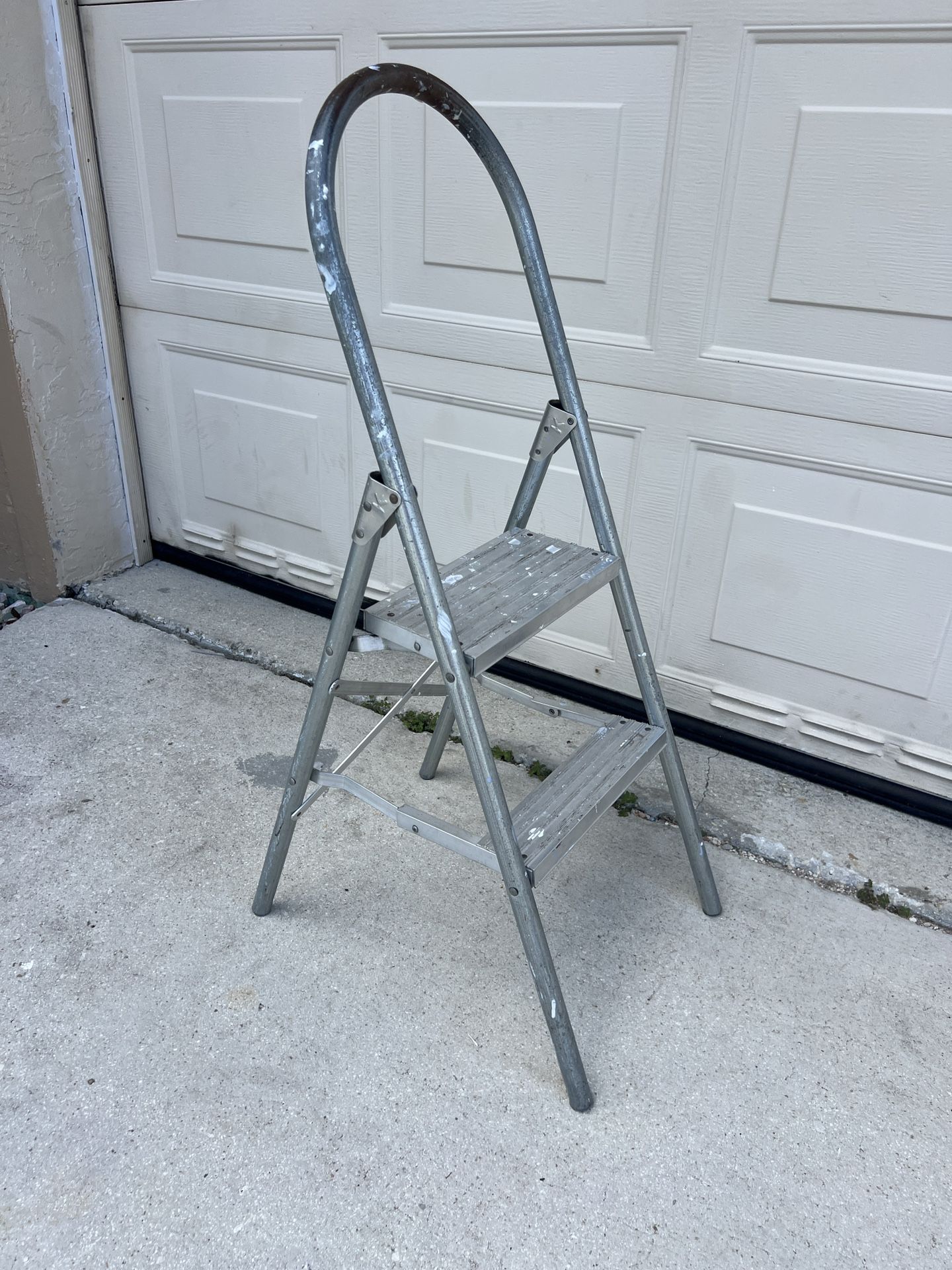 aluminum ladder