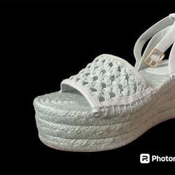 Brand New Tory Burch Wedge Sandals Size 6.5 Retails 348$