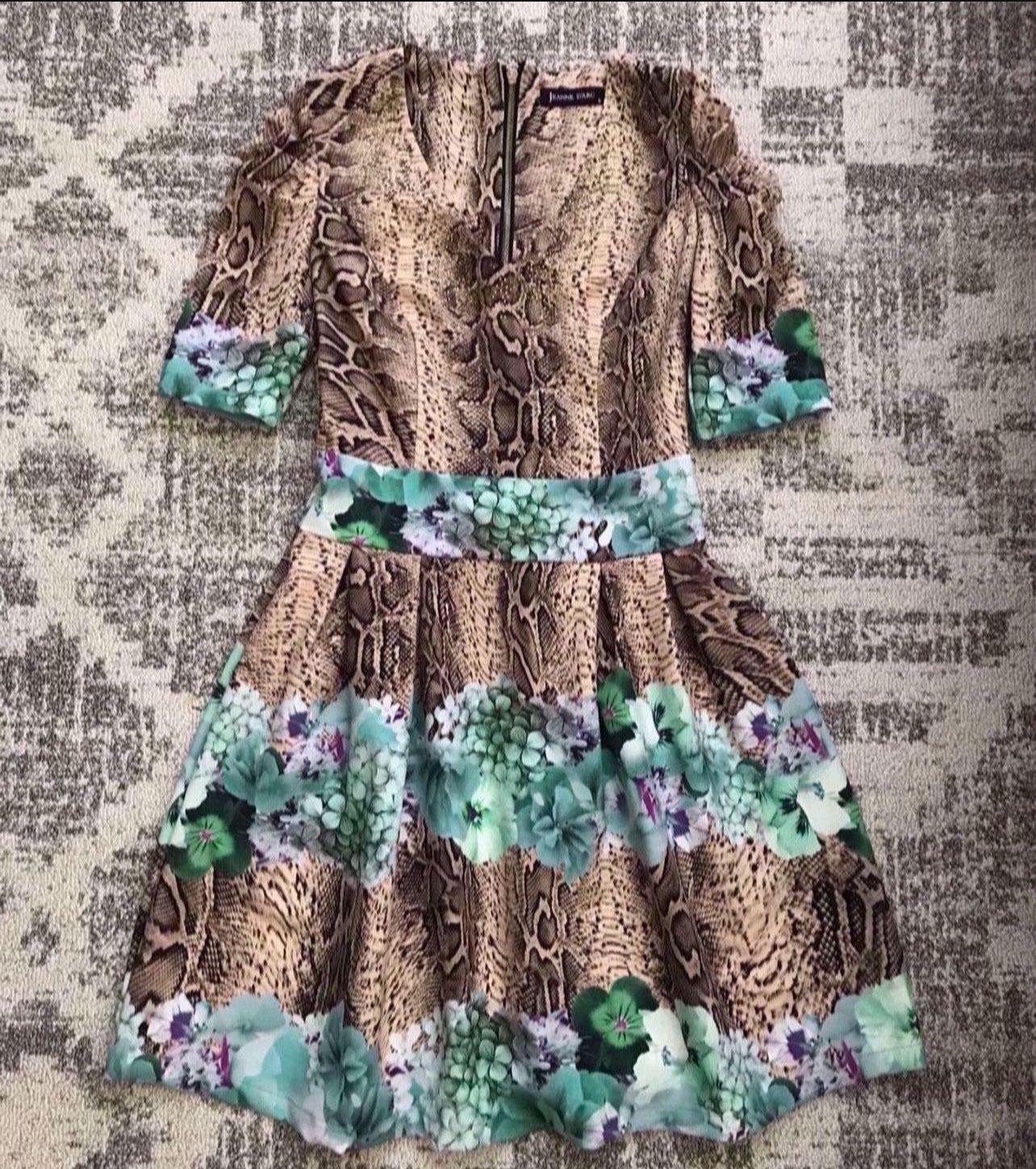 Beautiful Jeanne D'Arc Dress With Snakeskin Print And Flowers  