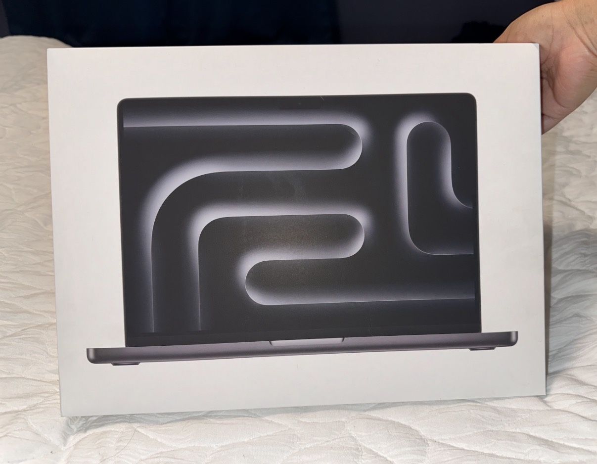 14-Inch MacBook Pro M3 like NEW - read all of the description