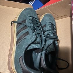 Adidas Gazelle Bold size 8
