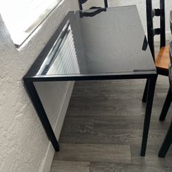 Dining Table W Chairs 