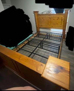 Farmhouse Queen Bed Frame
