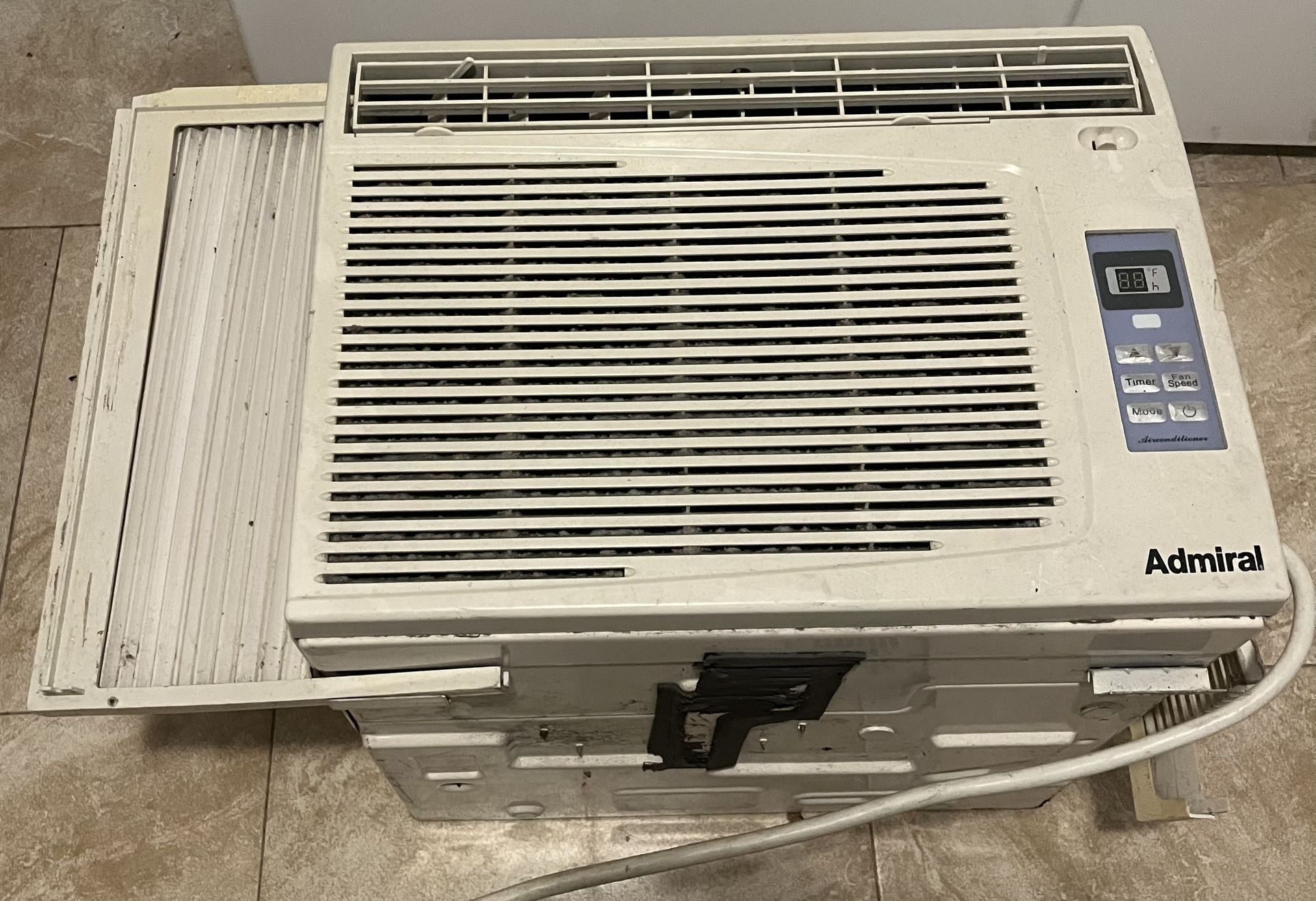 Admiral Air Conditioner-Great Condition-Includes Remote