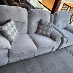 Loveseat ( Recliner ) & Recliner- DELIVERY INCLUDED