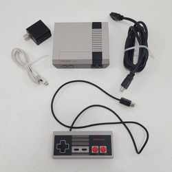 Nintendo NES Classic Edition Mini Console CLV-001 With 1 Controller & 30 Games