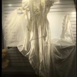 Sweetheart Wedding Dress. Size 12