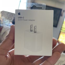 Apple lightning USBC CHORD AND BASE