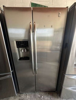 GE Side by Side Stainless Steel Refrigerator with IceMaker
