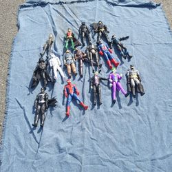 16 Mix Batch Star Wars And Action Figures 
