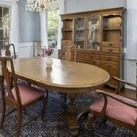 Table Charges And Dining Cabinet 