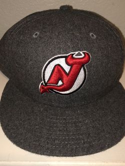 NHL Fitted Hat 7 1/4