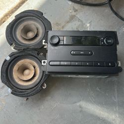 Stereo And Speakers Ford Transit Connect 