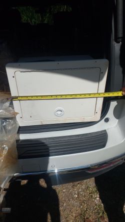 Custom Hatch For Fishing Tackle Box