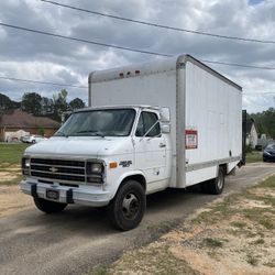 Chevy 30 Box Truck Special For Landscaping 95 Miles 186,000. As Is Engine And Transmission Very Good No Light On Dasbord 