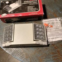 LED Lighting Unit With Adjustable Heads