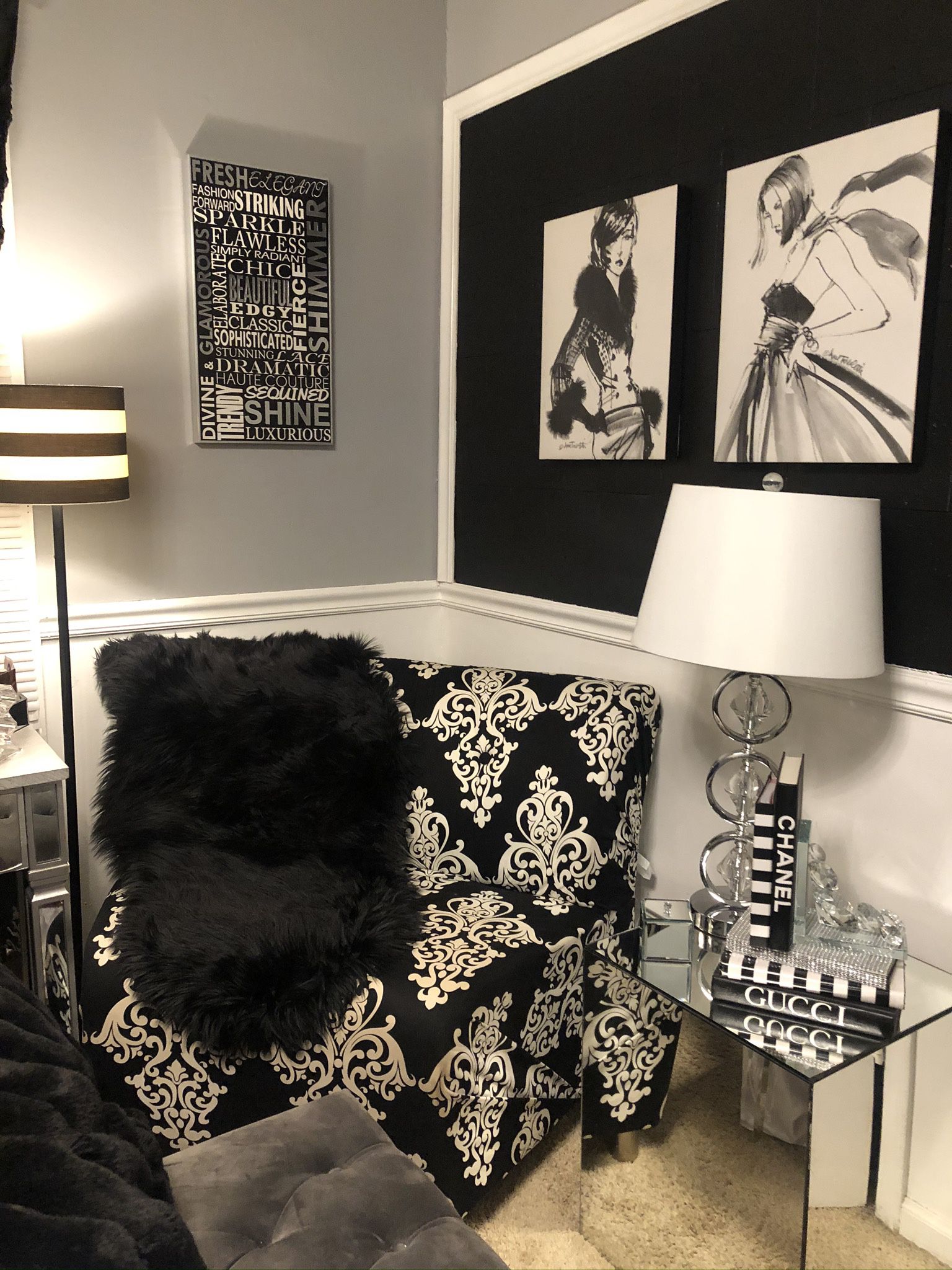 Black and White Demask Corner Chair/Loveseat/Small Couch/Bench