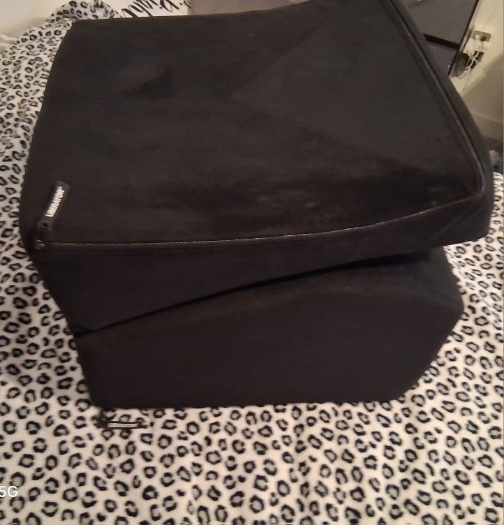 Liberator Flip Ramp Pillow