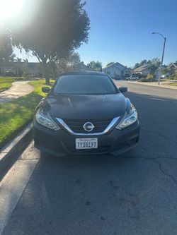 2017 Nissan Altima Sedan