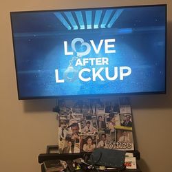 60” Vizio & Sound Bar 