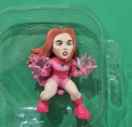 JANUARY 2025 BATTLE DAMAGED PHAT MOJO INVINCIBLE ATOM EVE 3" MINI FIGURINE