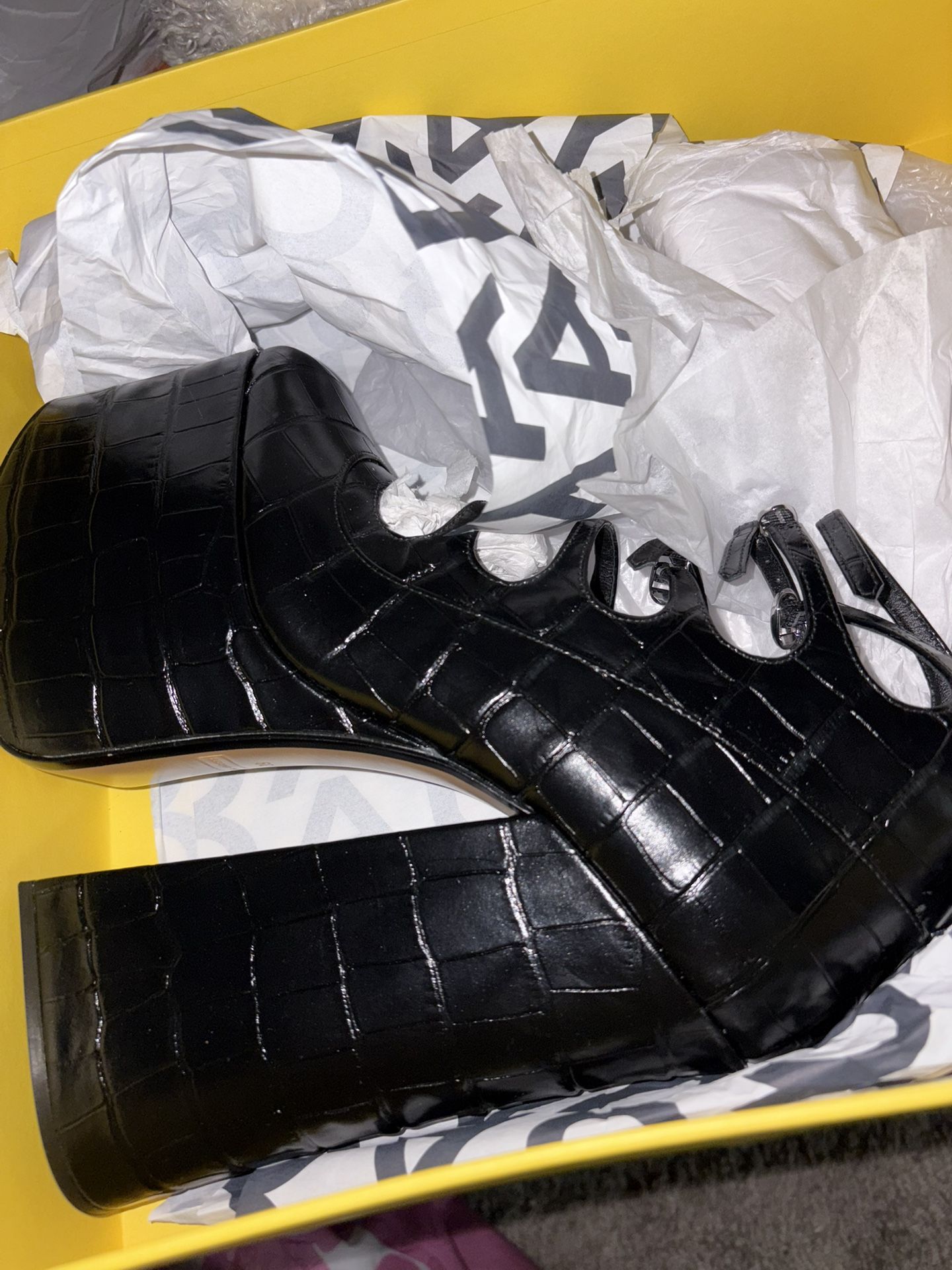 Marc Jacob Kiki Boots