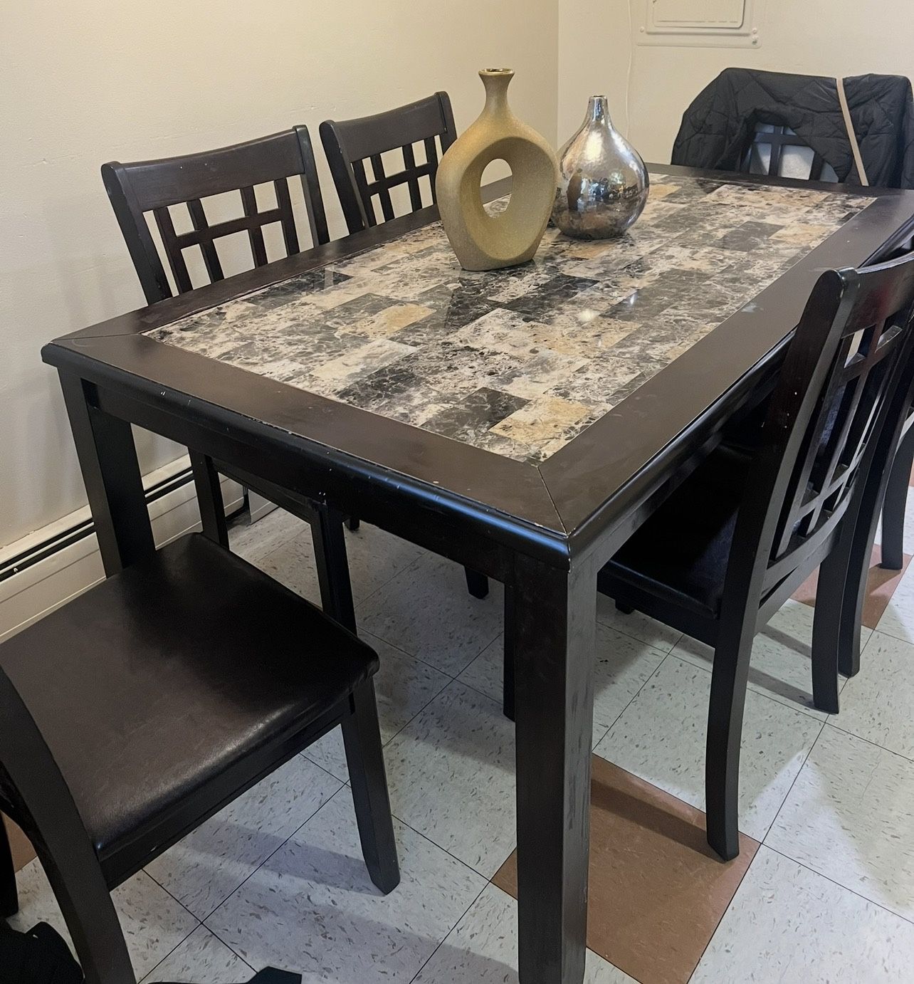 Dining Table 6 Chairs 