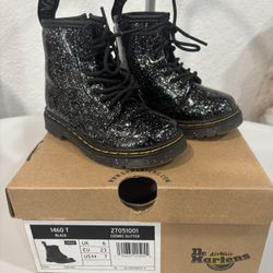 Size 7 Toddler Girls Doc Marten boots