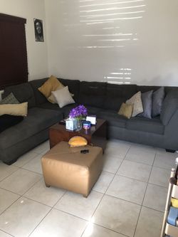 Couch with pull out sofa bed