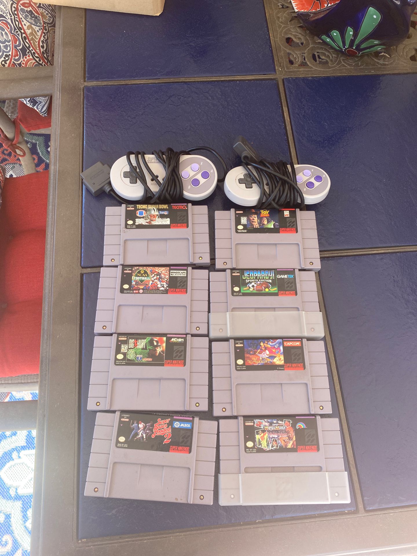 Super Nintendo games and controllers (8)