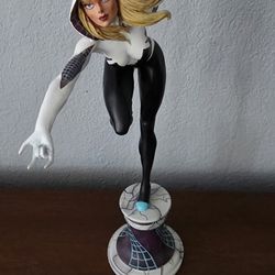Spider Gwen Statue 