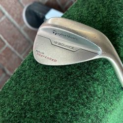 TaylorMade Tour Performed 56° Wedge