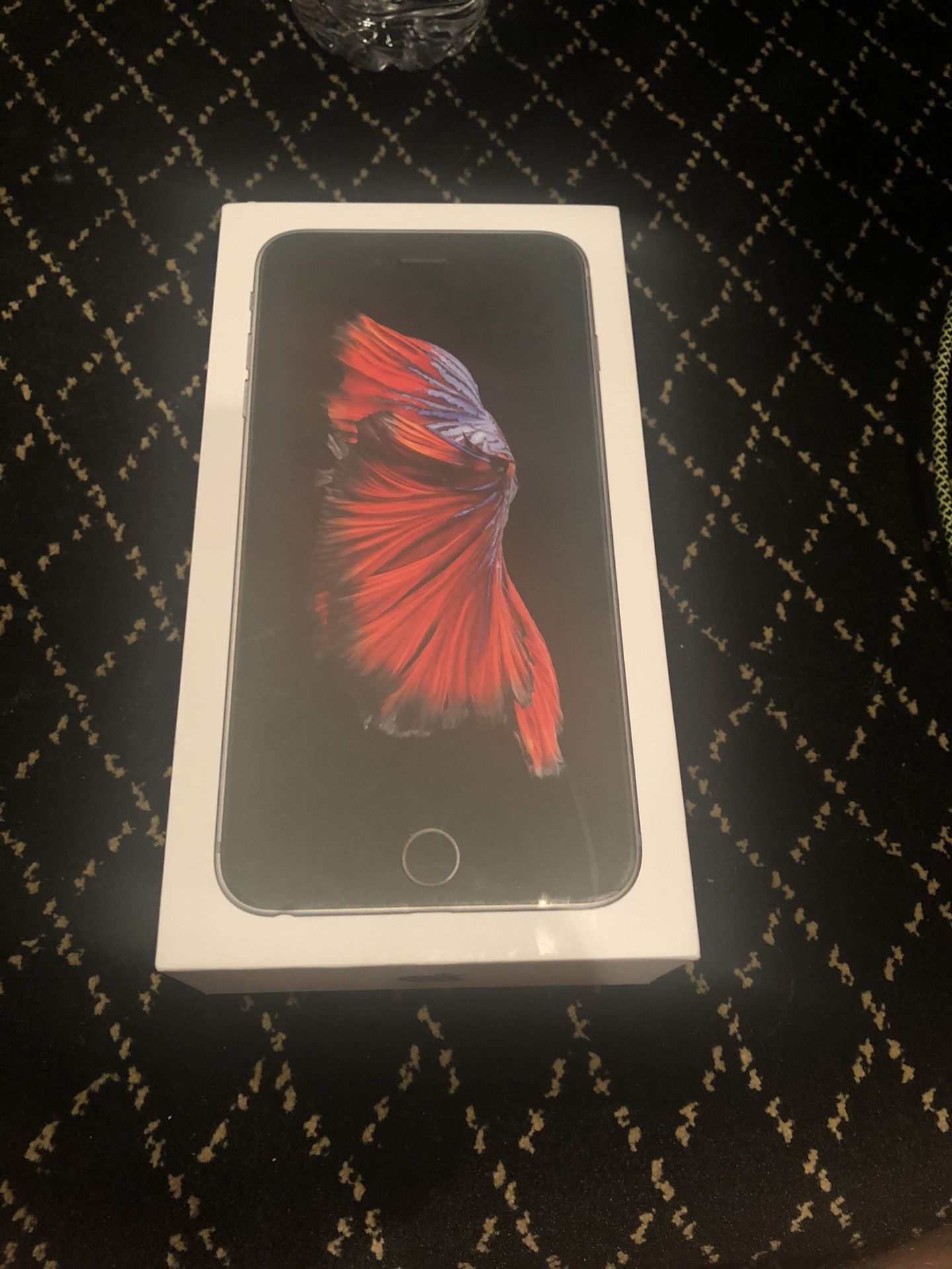 iPhone 6S PLUS SPACE GREY 64GB ATT AND CRICKET