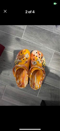 Honey Nut Cheerios Crocs Size 12