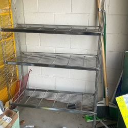 Wire Rack 4 Tier Garage Wire Rack For Storage 