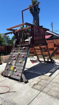 play structure