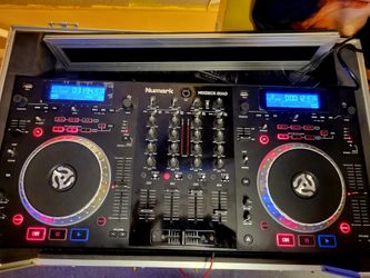 Numark Mixdeck Quad