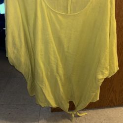 Shirt With Tied Bottom