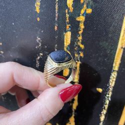 14k BLACK STONE RING 