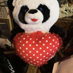 Huge Panda Plays A Tune 