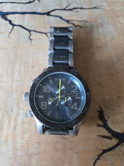 Nixon 51-30 chronograph